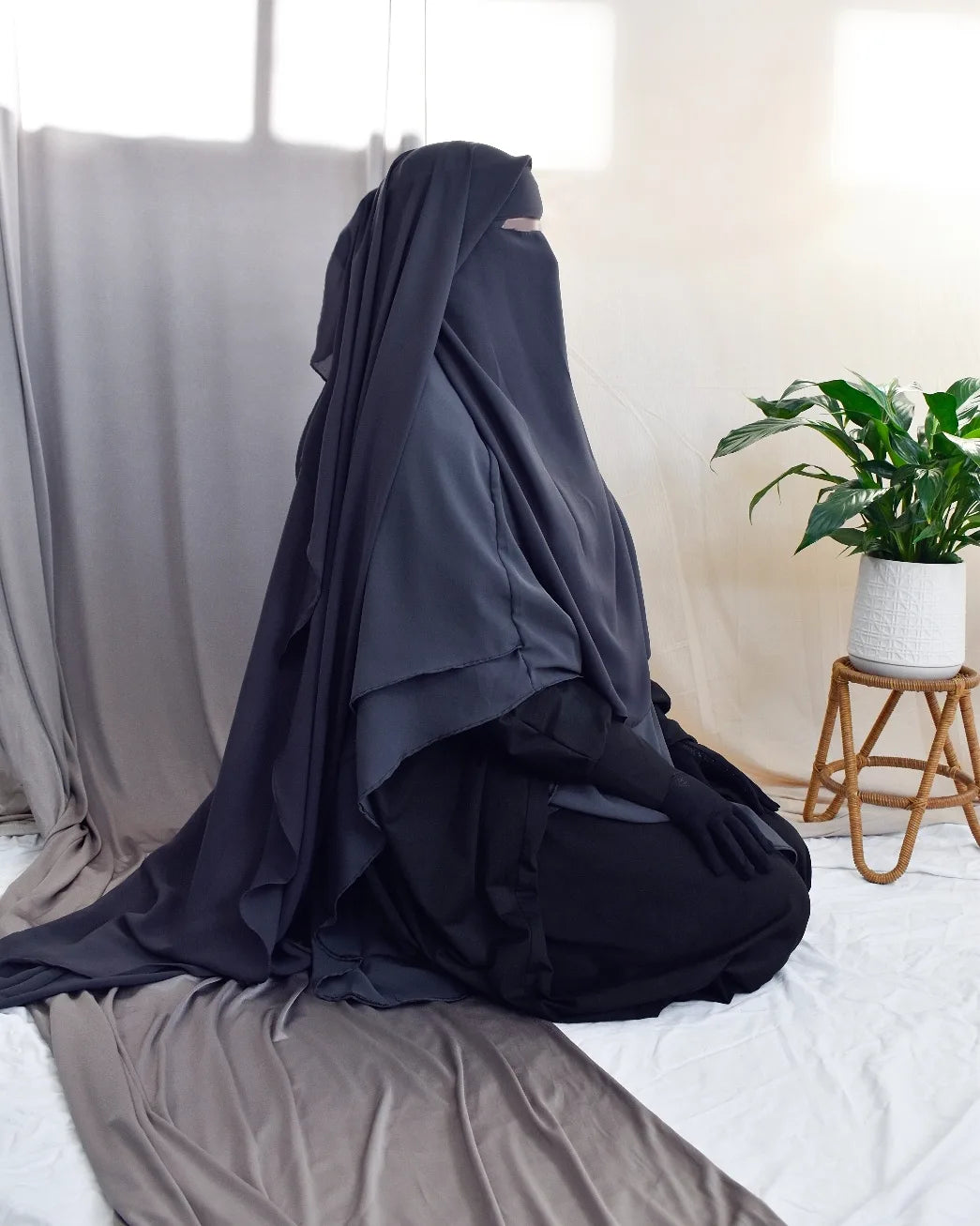 Queen Bee Niqab